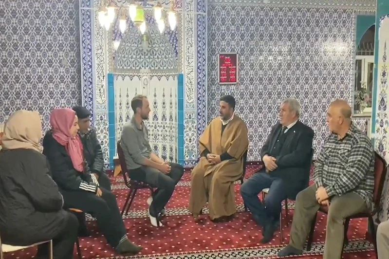 Çekyalı gezgin, Ağrı ziyareti sırasında Müslüman oldu