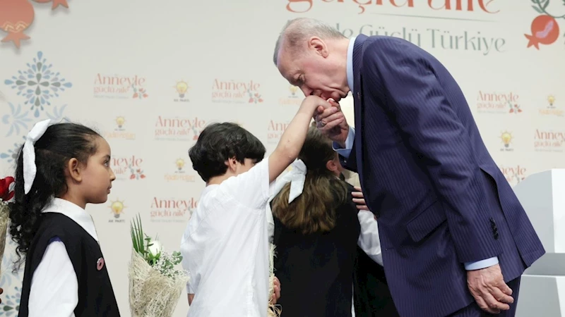 Cumhurbaşkanı Erdoğan: ‘Terörsüz Türkiye hedefi doğrultusunda sağlam adımlarla ilerliyoruz’ 