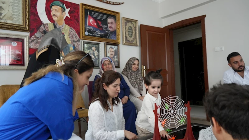 Anahtar Parti’den Anneler Günü’nde şehit annelerine vefa ziyareti 