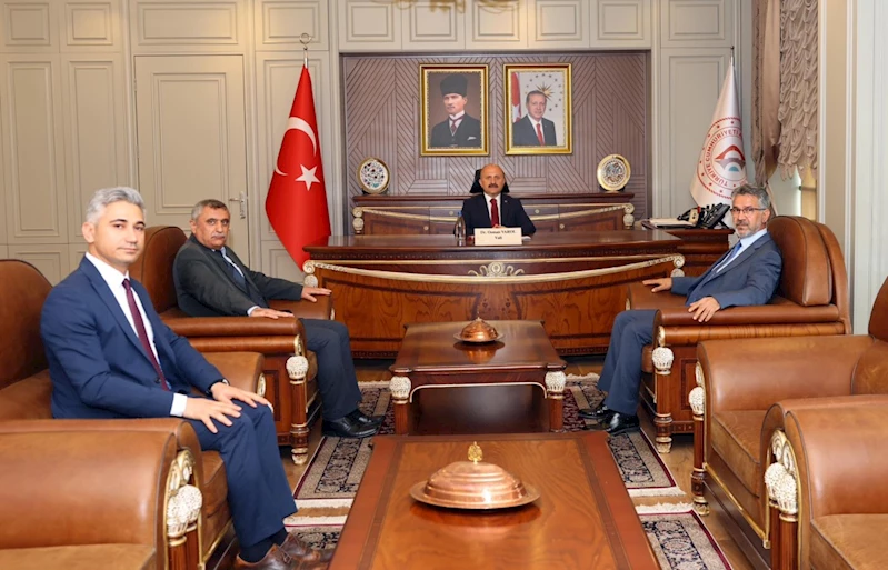 Vali Varol, SGK İl Müdürü Fuat Tekin’i kabul etti 