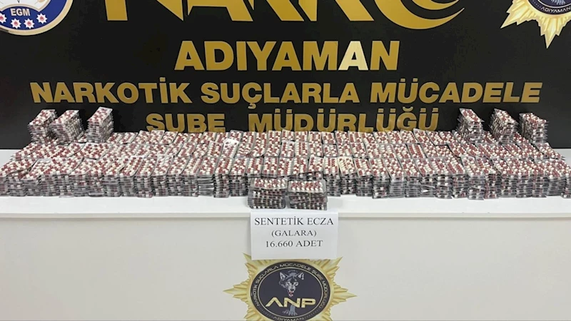 Adıyaman’da narkotik operasyonu: 2 tutuklama, 16 bin 660 adet sentetik ecza ele geçirildi  - Videolu Haber