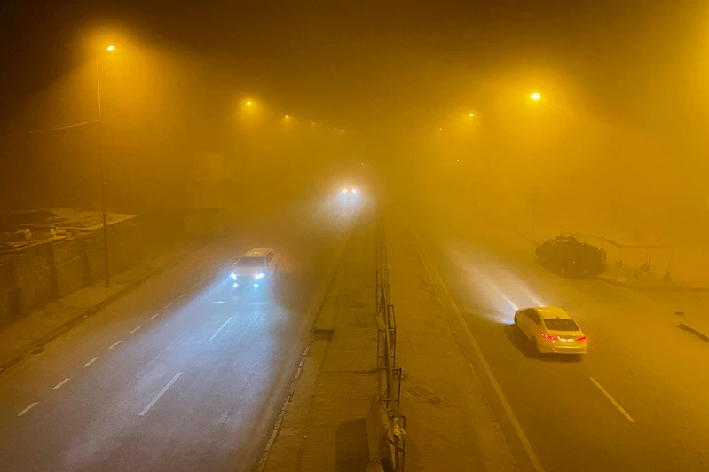 Irak’ta kum fırtınası etkili oldu