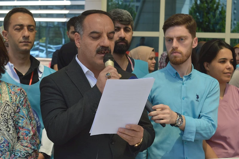 Sağlık-Sen Siirt Şube Başkanı Eviz: Hemşire ve ebelerin emeği görmezden gelinmemeli