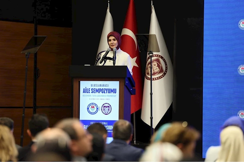 Bakan Göktaş: Dijital medya mecralarıyla cinsiyetsizleştirme akımları topluma dayatılıyor