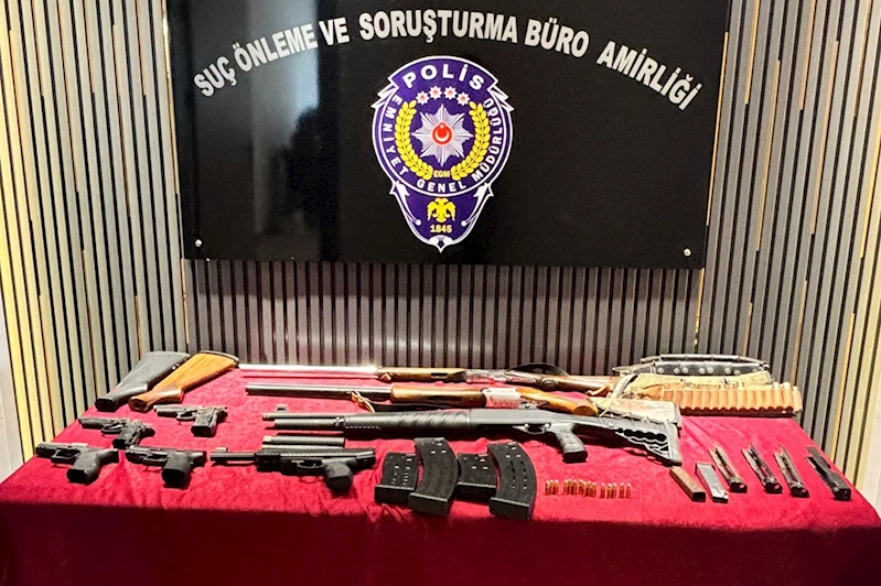 İkametinde ruhsatsız silah bulunduran şahıs yakalandı