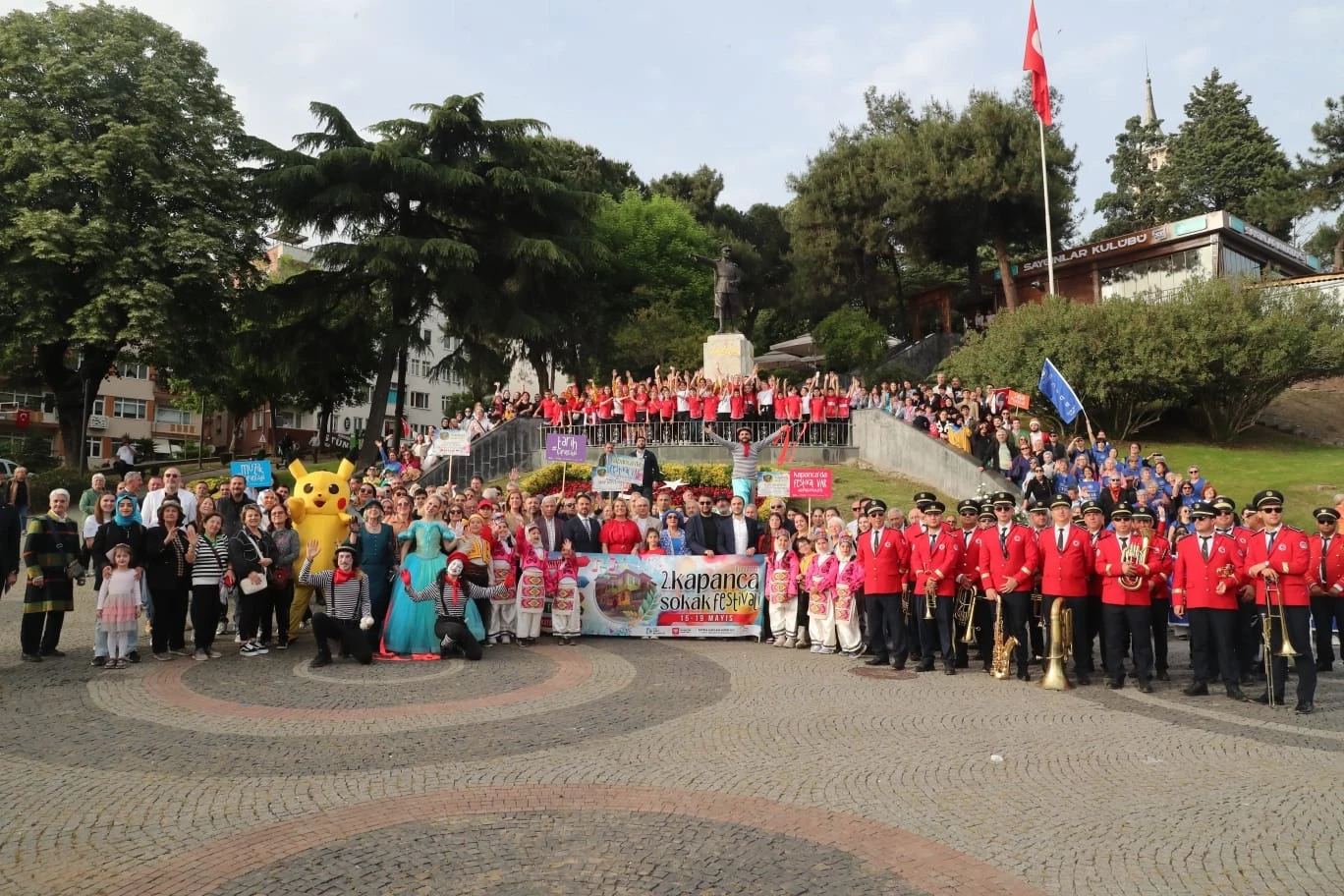 Uluslararası 2. Kapanca Sokak Festivali coşkusu