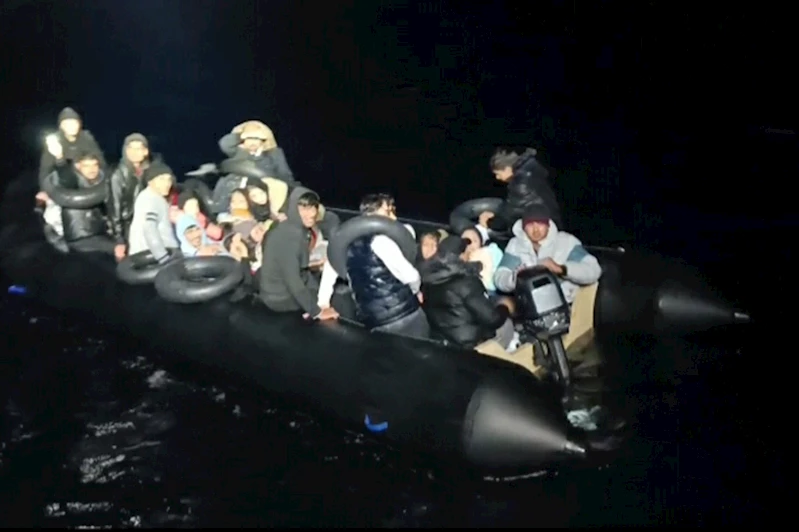 Muğla açıklarında 33 düzensiz göçmen kurtarıldı