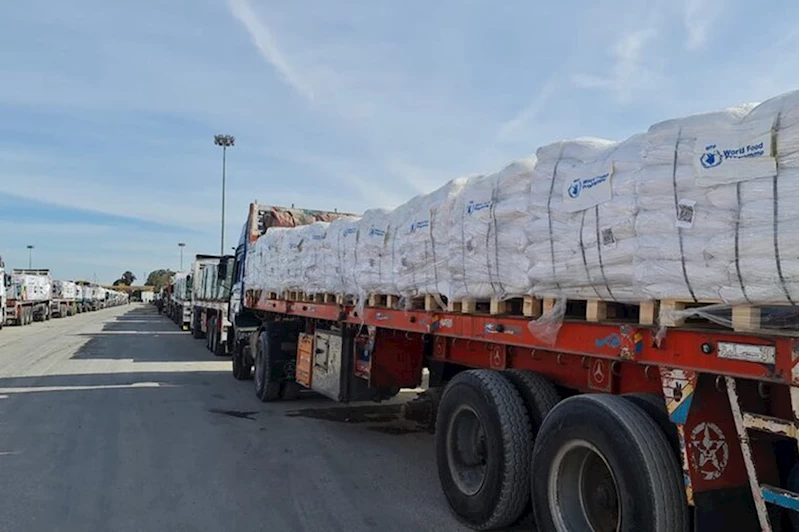 UNRWA: 3 bin yardım tırı Gazze sınırında bekletiliyor