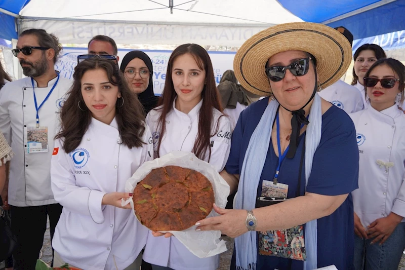 Adıyaman’da ‘Antik Tatlar’ hayat buldu: ‘Geçmişten günümüze Perre’de yemek kültürü’  - Videolu Haber