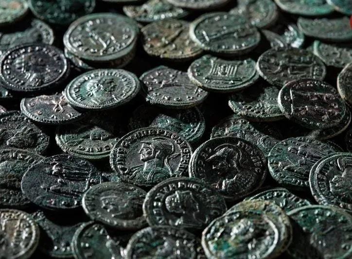 Kiraz Bahçesinde Antik Roma Sikke Hazinesi Bulundu