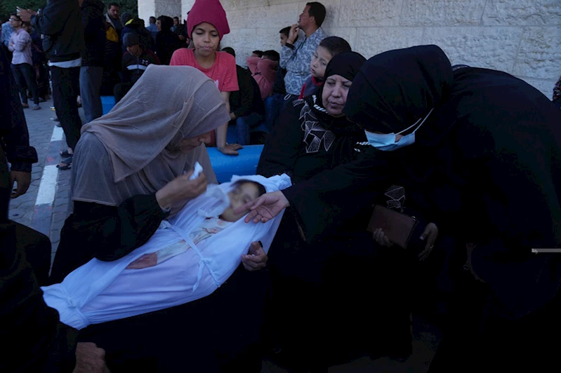 Siyonist rejim çadırları bile bombalıyor: Deyr el-Belah