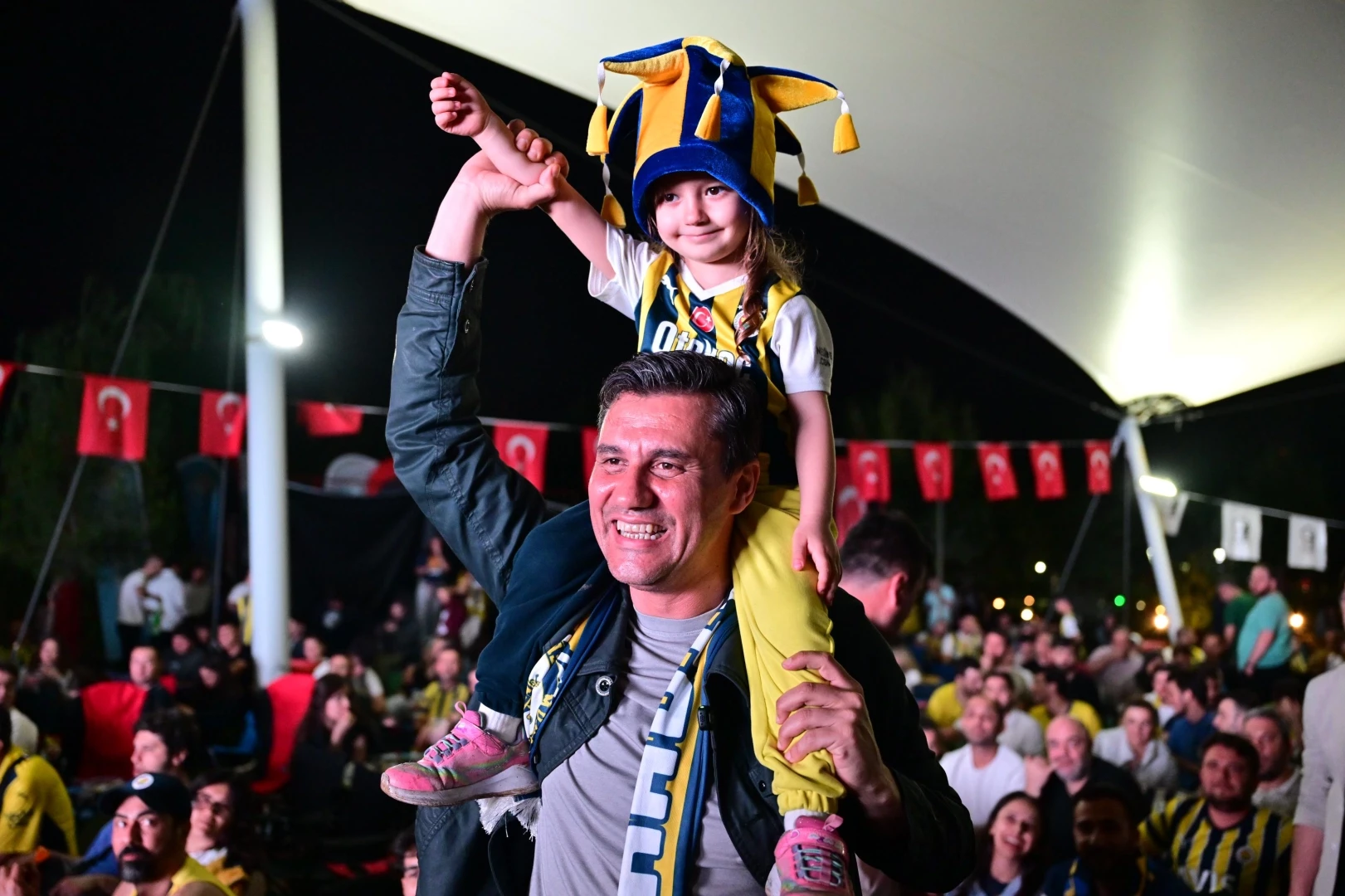 Manisalılar finali Başkan Zeyrek