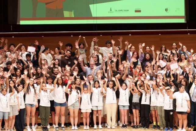 İzmir Uluslararası Çoksesli Korolar Festivali’nde muhteşem final