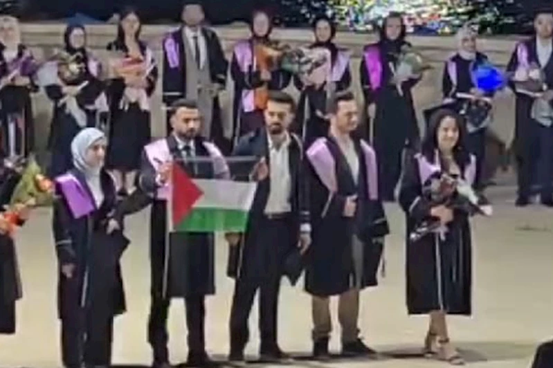 Şanlıurfa’da mezuniyet töreninde Filistin