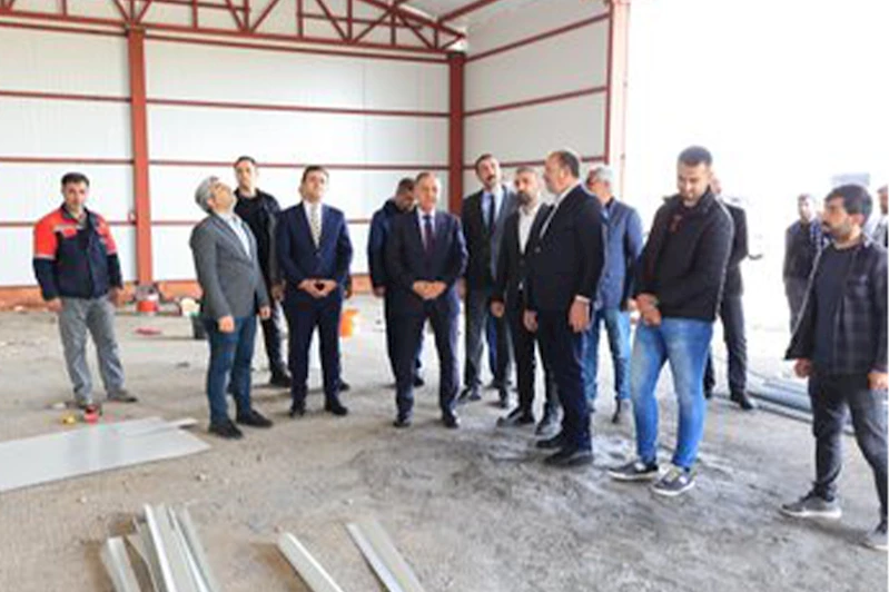 Bingöl’de süt toplama merkezi inşaatı sürüyor: Vali Usta incelemelerde bulundu
