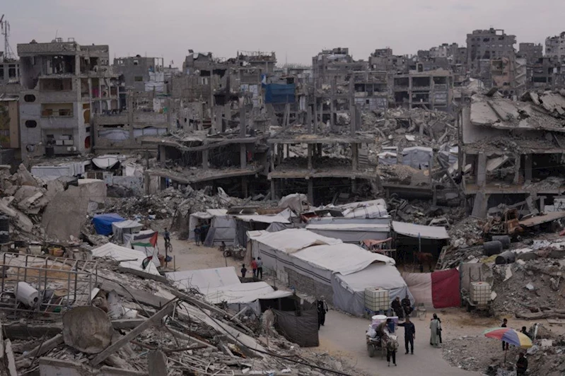 Katil rejim, sivillerin yaşadığı ev ve çadırları bombaladı: 19 şehit