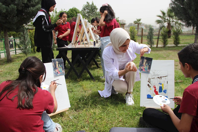 Cizre’de “Okulumla Sosyalleşiyorum” projesiyle eğitim dışarı taşındı