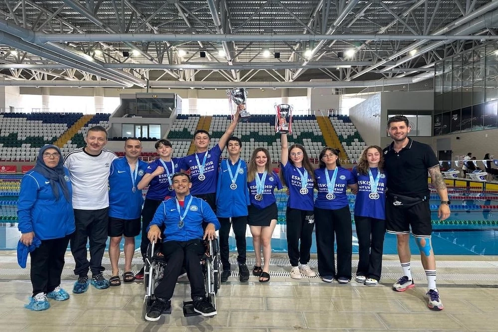 Engelli gençlerden büyük başarı