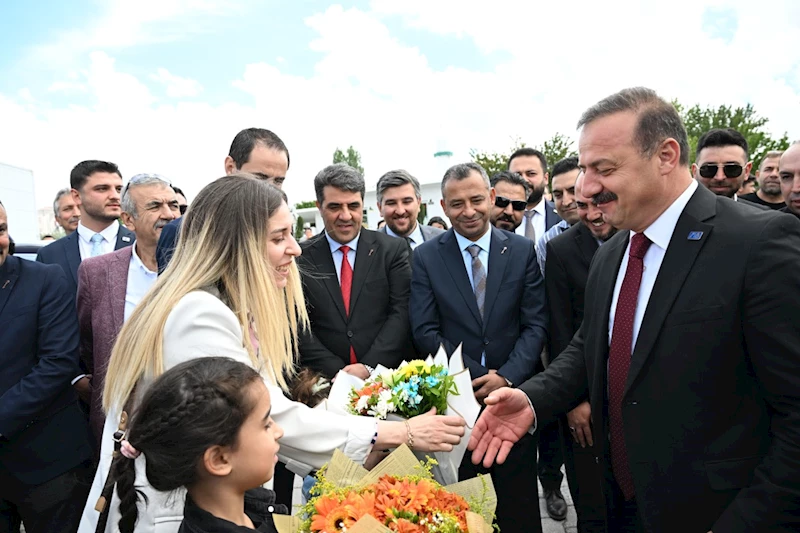 Ağıralioğlu Nevşehir’den seslendi: ‘Siz kimsiniz ki millet sizden korkuyor?’ 