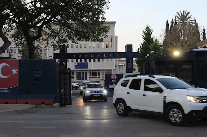 Mersin’de uyuşturucu operasyonu: 2 zehir satıcısı yakalandı