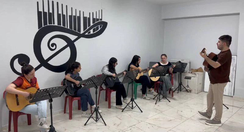 Adıyaman Belediyesi yaz kursları başladı: Sanatla umudu yeniden inşa etme zamanı  - Videolu Haber