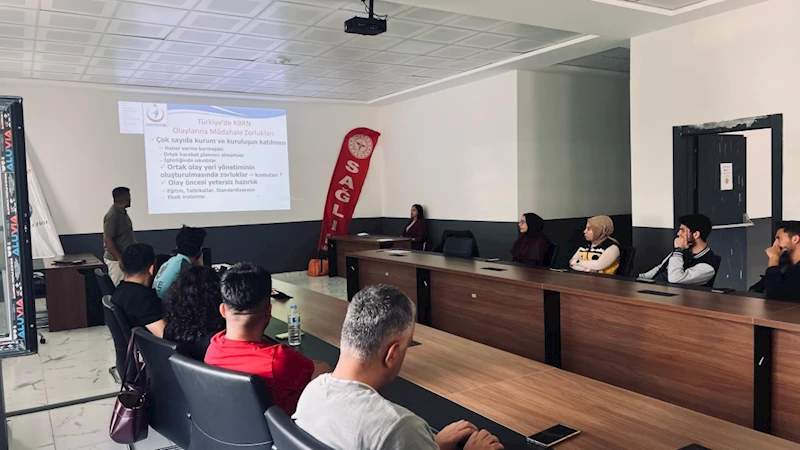 Sağlık çalışanlarına yönelik KBRN eğitimi devam ediyor 