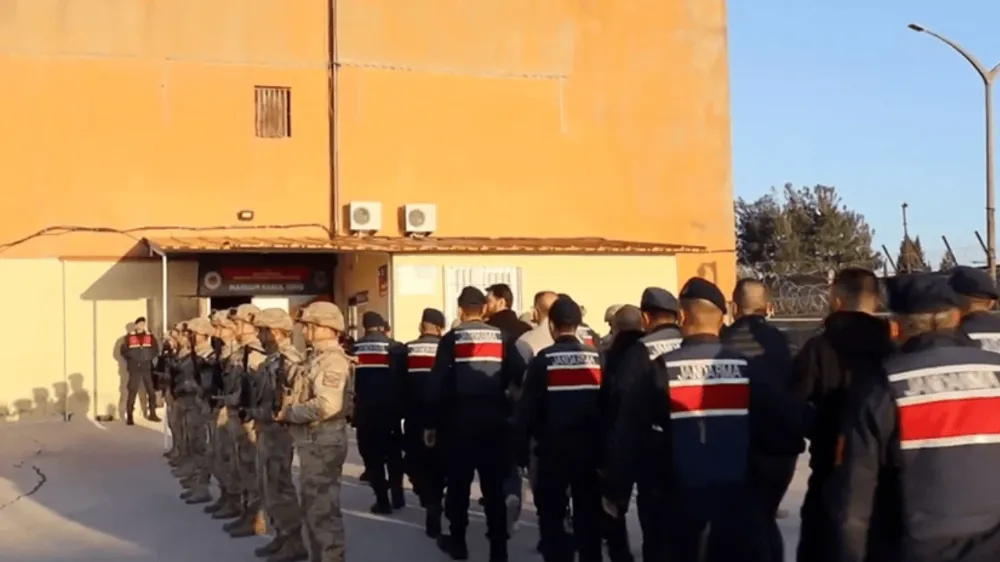 İçişleri Bakanı Ali Yerlikaya duyurdu: 3 ilde operasyon, 7 zanlı tutuklandı...