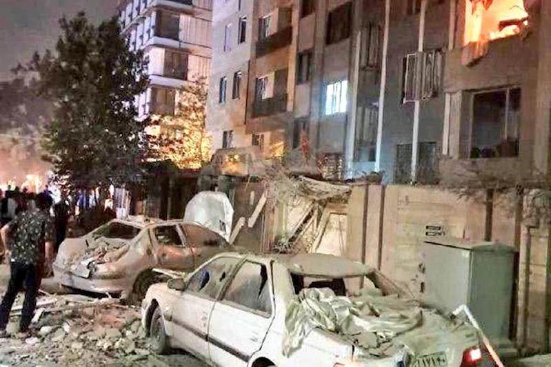 Tahran Narmak’ta 5 sivil şehit oldu, 20’den fazla kişi yaralandı