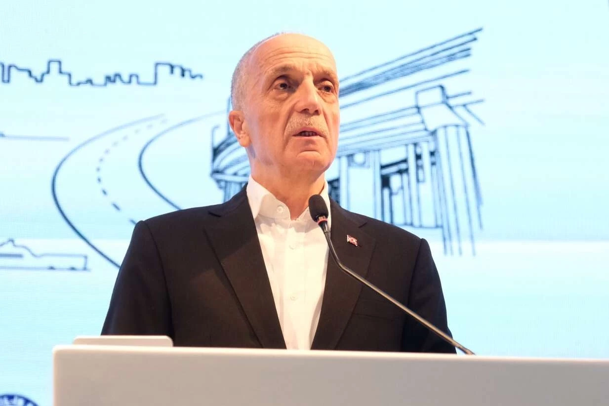TÜHİS kamu işçileri için ilk teklifini sundu... TÜRK-İŞ teklifi yetersiz buldu!