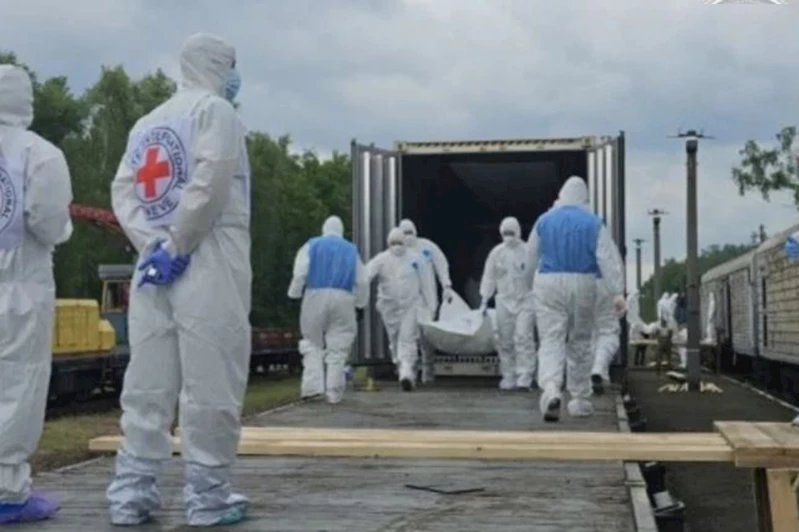 Rusya 1200 Ukraynalı asker ve sivilin cenazesini teslim etti 