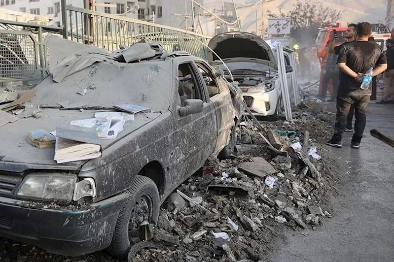 İran: Siyonist rejim tüm kırmızı çizgileri aştı