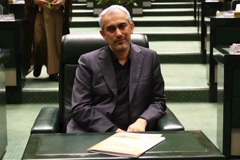 İran parlamentosu yeni maliye bakanını onayladı
