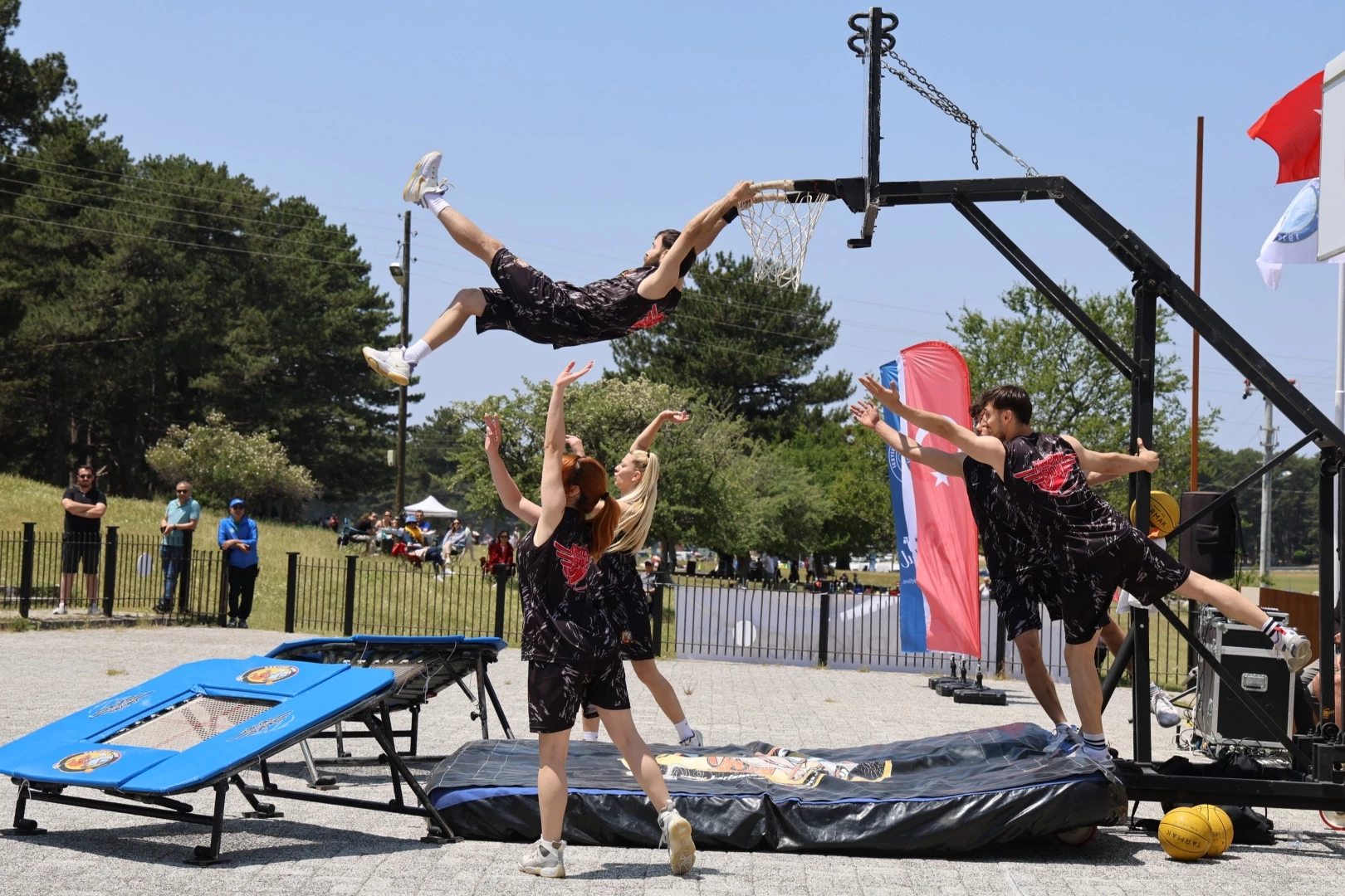 Bursa Uludağ Üniversitesi ailesi 50. yıl pikniğinde