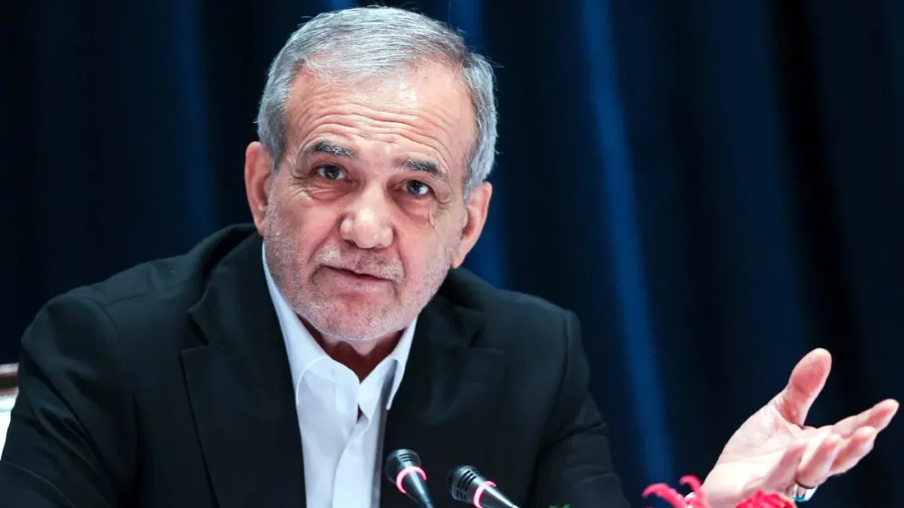 İran Cumhurbaşkanı Pezeşkiyan resti çekti: Saldırı olursa karşılığı aynı sertlikte olur