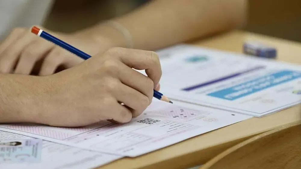 Bursa’da LGS Skandalı: Yanlış kitapçık dağıtıldı, sınıfta kargaşa çıktı!