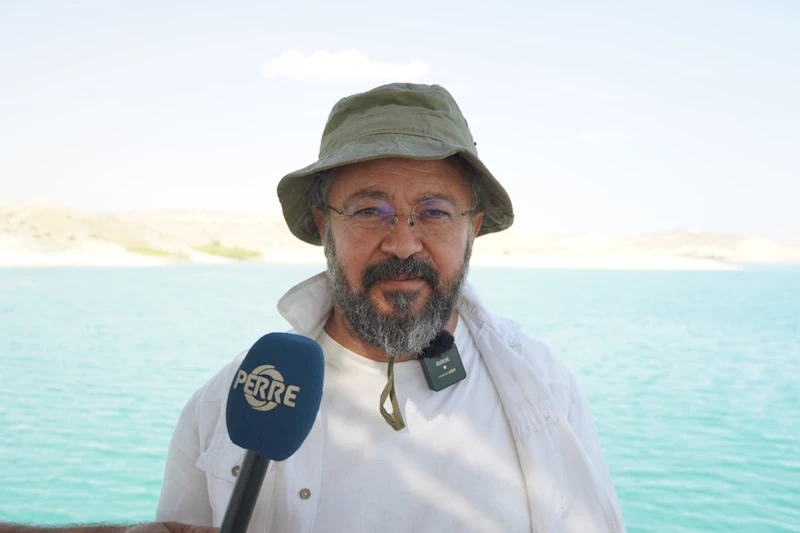 AFOT gezisinde doğa, tarih ve fotoğrafçılık buluştu: Samsat’ta lavanta bahçeleri ve tekne turu büyük ilgi gördü  - Videolu Haber