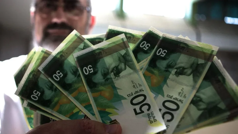 Dev rakam: İran füzelerinin İsrail’e maliyeti açıklandı