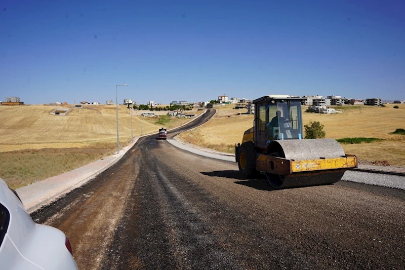 Belediye’den yol ve asfalt atağı, Başkan Hallaç: ‘Ulaşım daha kolay, yollar daha sağlam olacak’ 