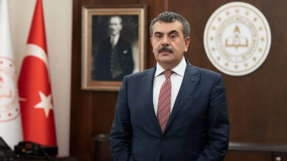 Bakan Tekin’den Öğretmenlere Canlı Yayınla Mesleki Çalışma Programı Mesajı