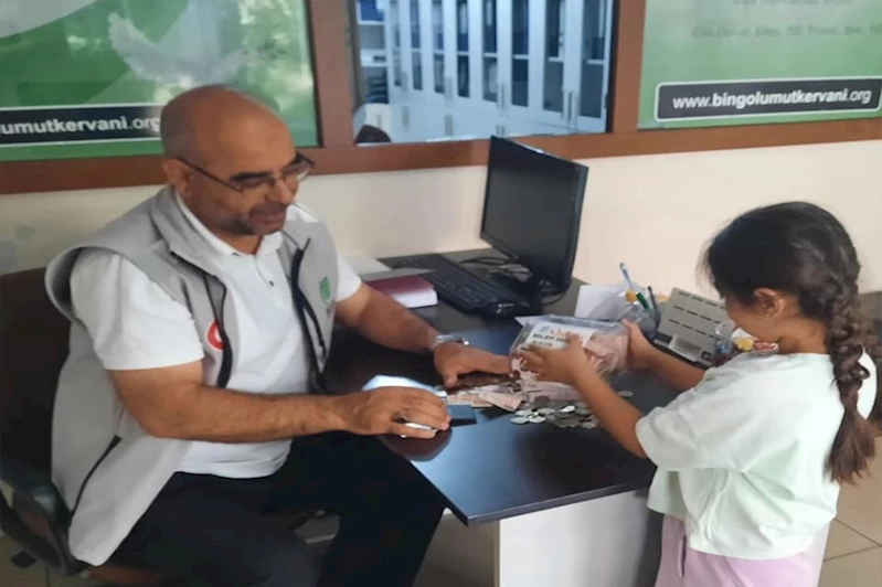 Minik yüreklerden Gazze için duyarlı davranış 