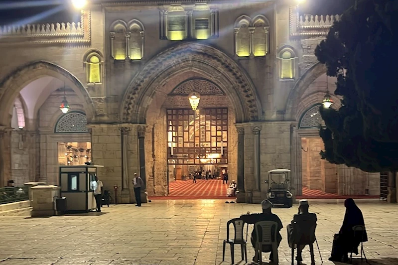 Esaret altındaki Mescid-i Aksa, yeniden ibadete açıldı