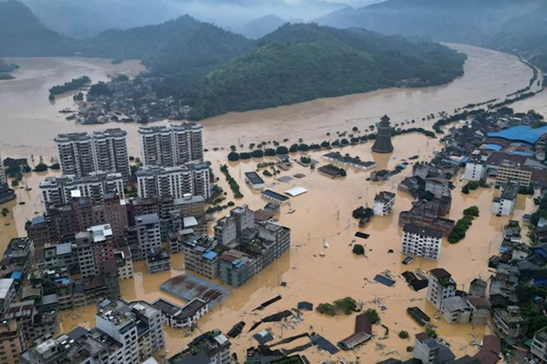 Çin’de meydana gelen sellerde 6 kişi öldü 