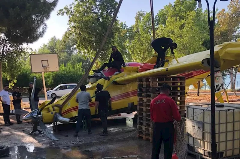 Düşen yangın söndürme uçağının enkazına ulaşıldı