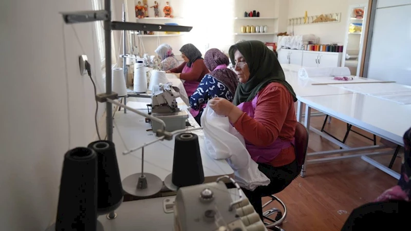 Kadın Gençlik Merkezi’nde sünnet şöleni mesaisi  - Videolu Haber