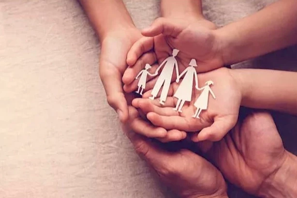 Bakanlık’tan koruyucu ailelere övgü