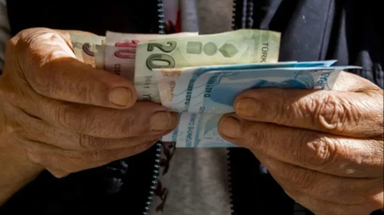 Maaş zamlarını %15’e çektiler