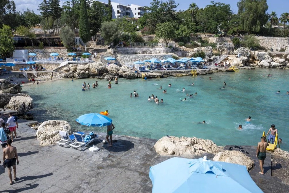 Mersin Halk Plajları yaz sezonuna hazır