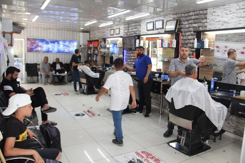Bayram öncesi kuaförlerde yoğun mesai
