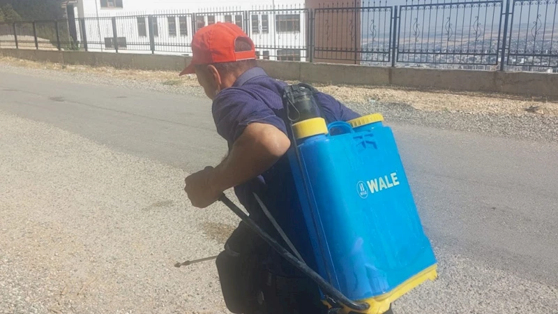 Adıyaman İndere’de yangın paniği: Vatandaş ve ekipler el ele mücadele etti  - Videolu Haber