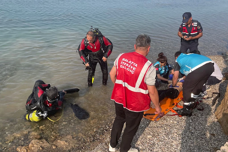 Serinlemek için baraj gölüne giren çocuk boğuldu